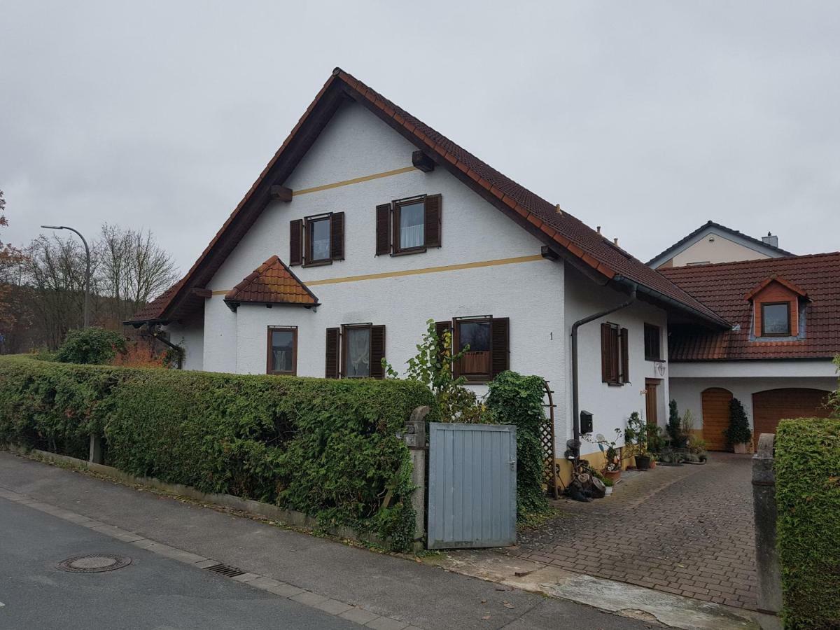 Ferienwohnung Schuetz Hirschaid Exterior foto